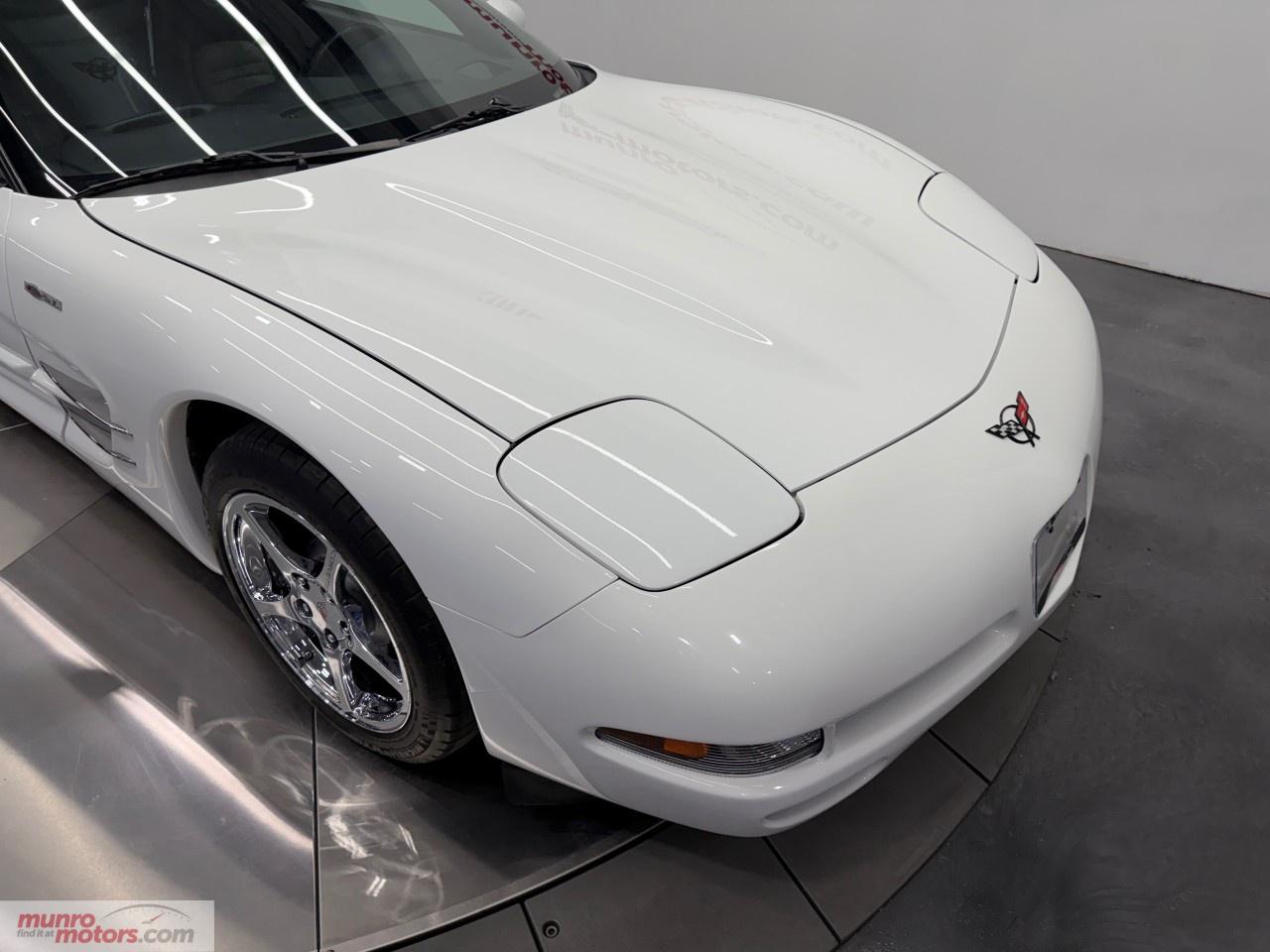 2000 Chevrolet Corvette 2dr Convertible Photo