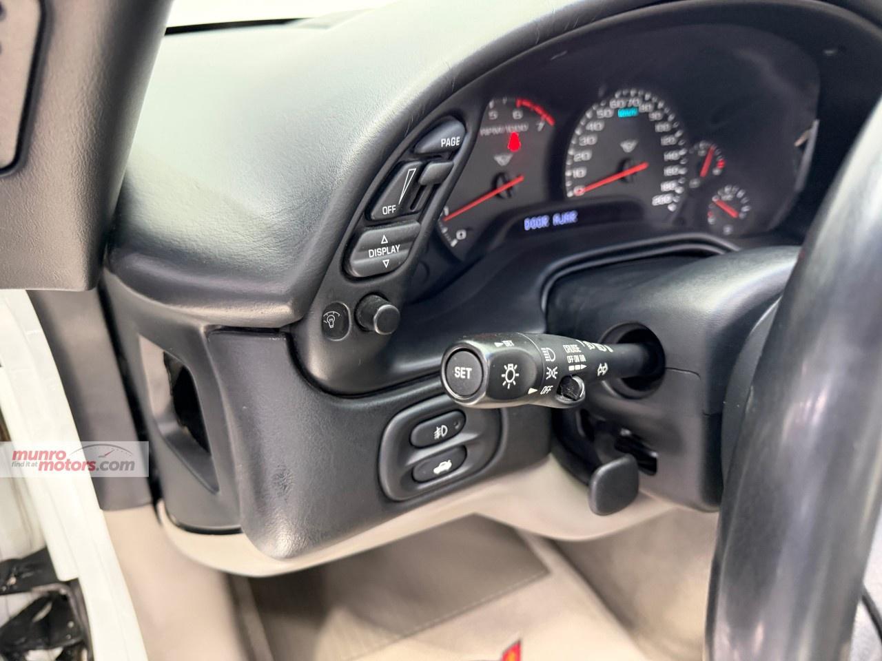 2000 Chevrolet Corvette 2dr Convertible Photo