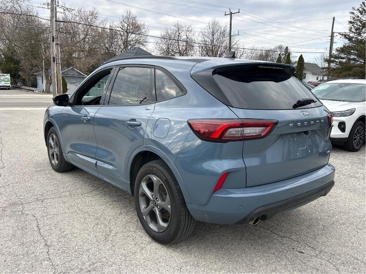 2024 Ford Escape ST-Line AWD Photo