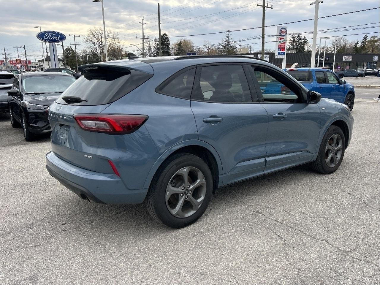 2024 Ford Escape ST-Line AWD Photo