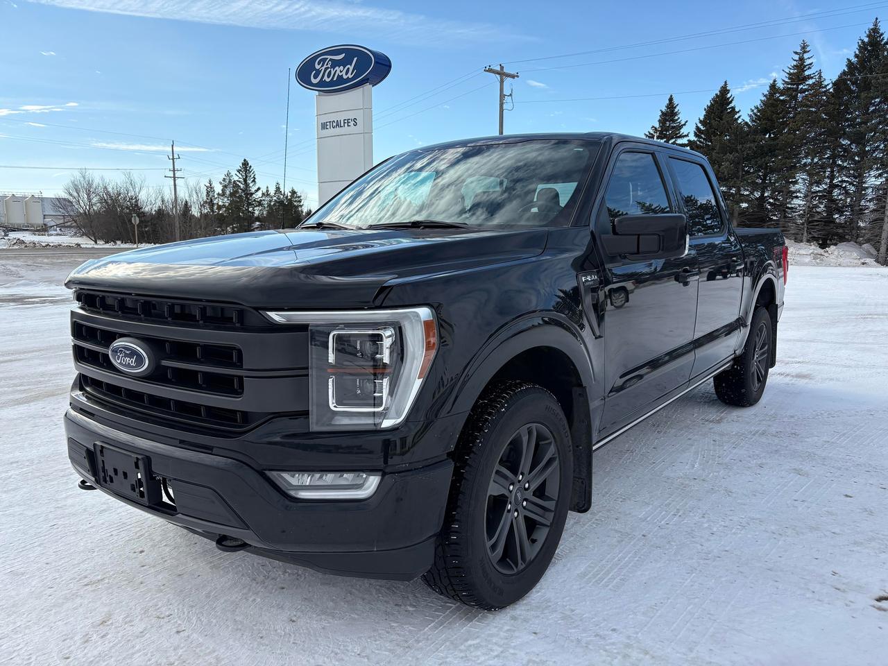2021 Ford F-150 Lariat 4WD SuperCrew 5.5' Box Photo1