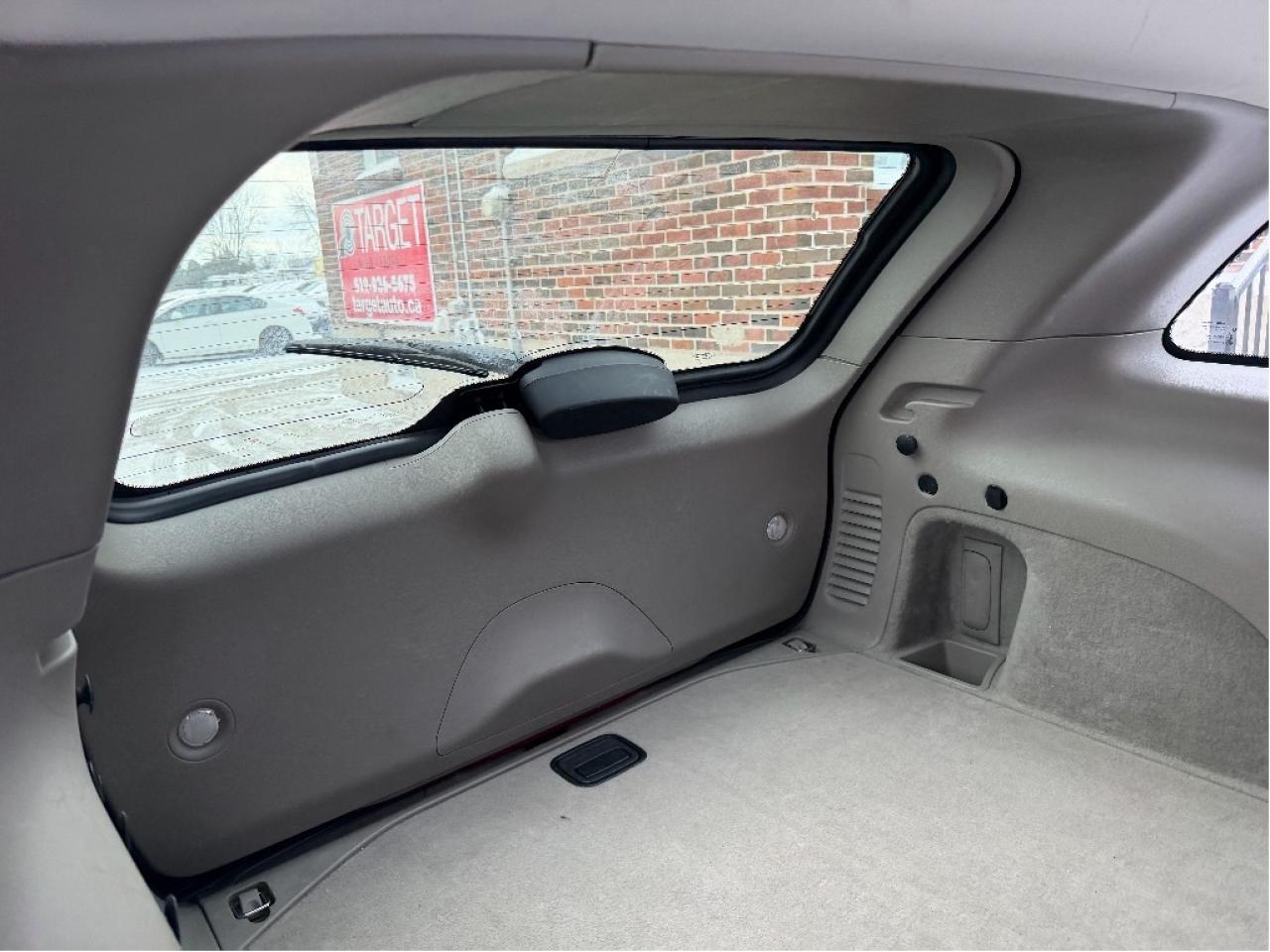 2011 Jeep Grand Cherokee Laredo Photo