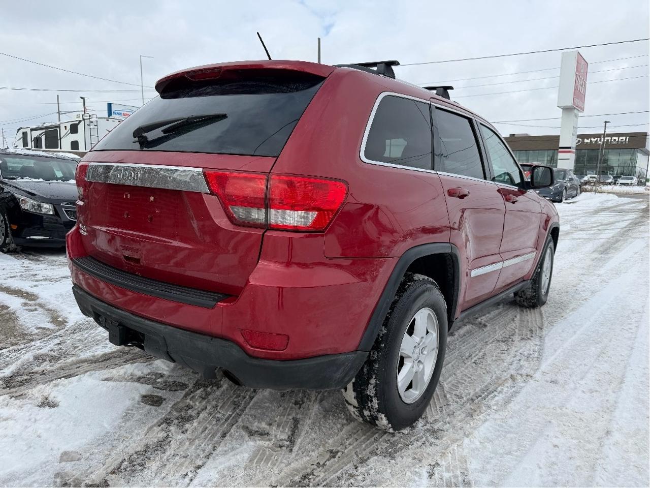 2011 Jeep Grand Cherokee Laredo Photo