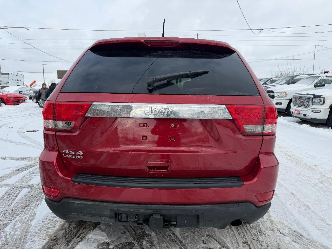 2011 Jeep Grand Cherokee Laredo Photo
