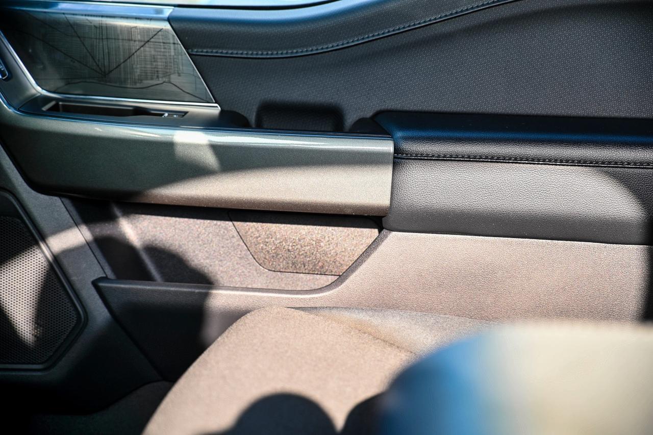 2022 Ford F-150 XLT Photo