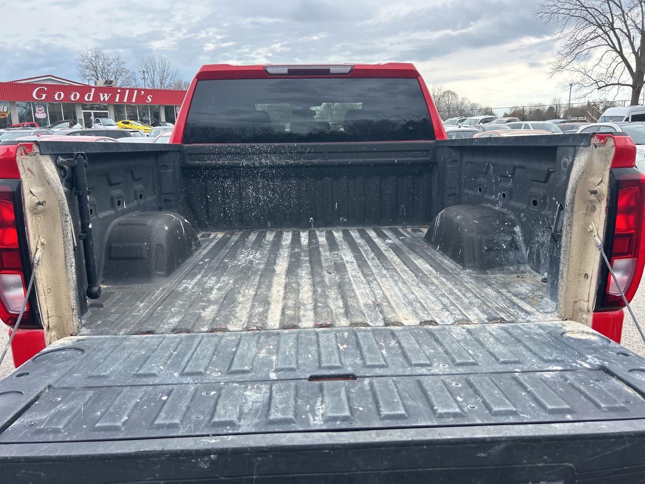 2021 GMC Sierra 1500 ELEVATION, 2.7L TURBO, 4X4, CLEAN CARFAX! Photo