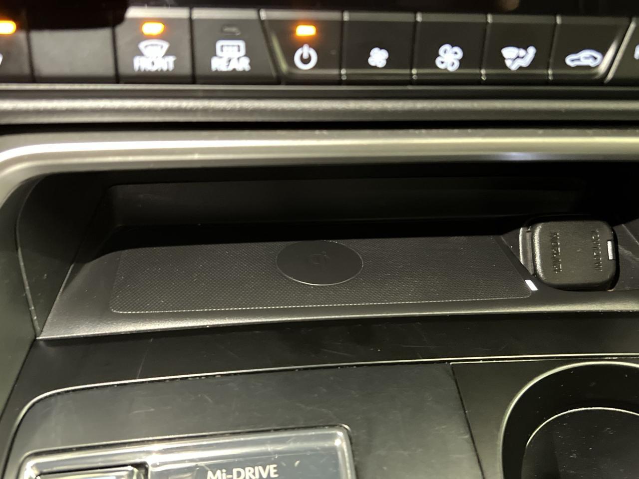 2025 Mazda CX-90 MHEV GS-L AWD | 7-PASS | HTD LEATHER | SUNROOF |CARPLAY Photo