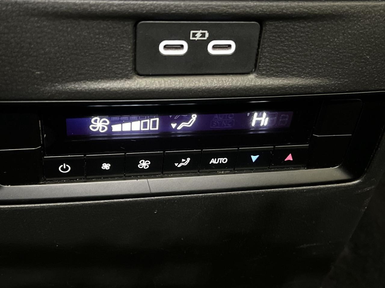 2025 Mazda CX-90 MHEV GS-L AWD | 7-PASS | HTD LEATHER | SUNROOF |CARPLAY Photo