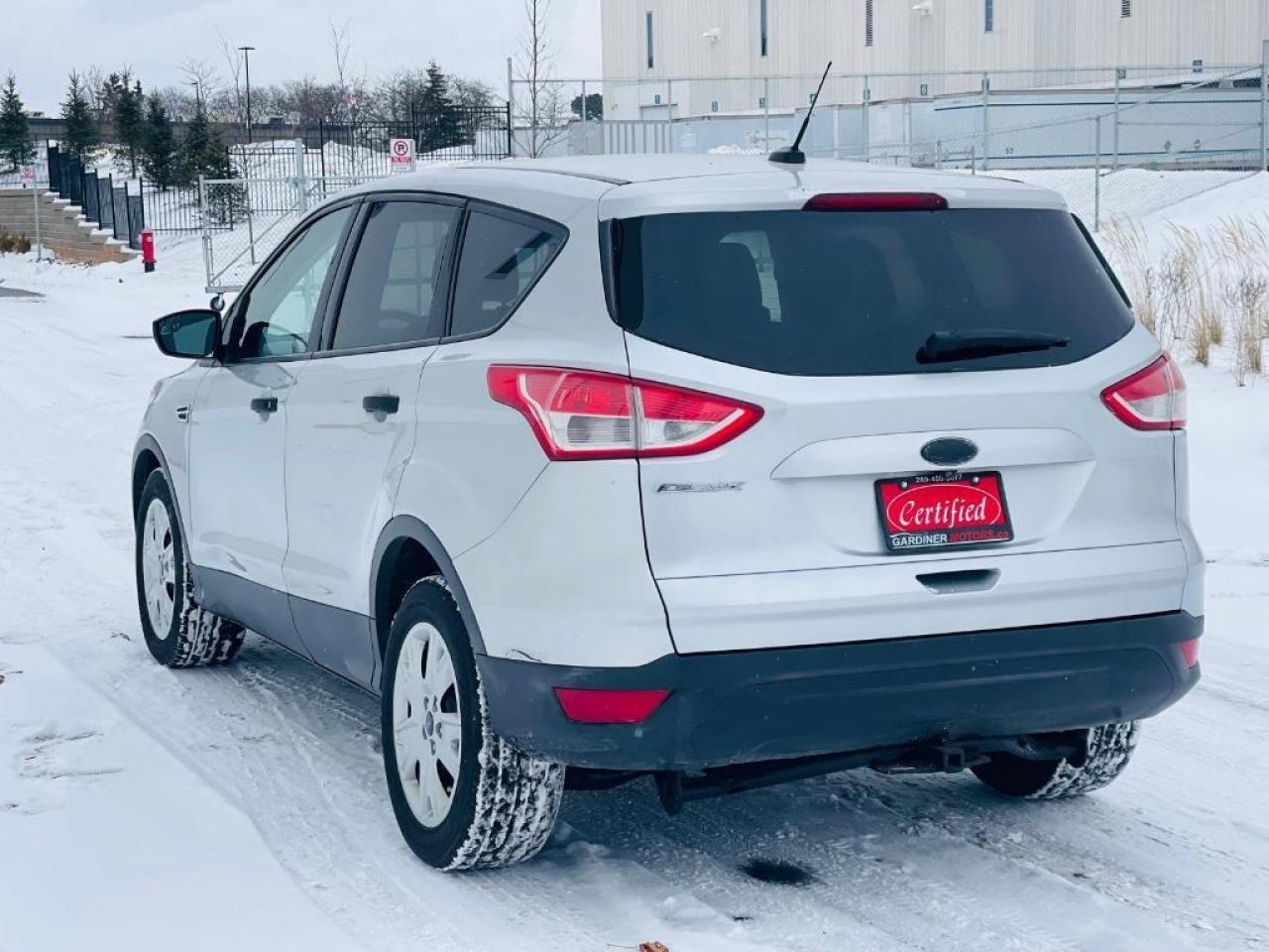 2014 Ford Escape S 4dr Front-wheel Drive Automatic Photo