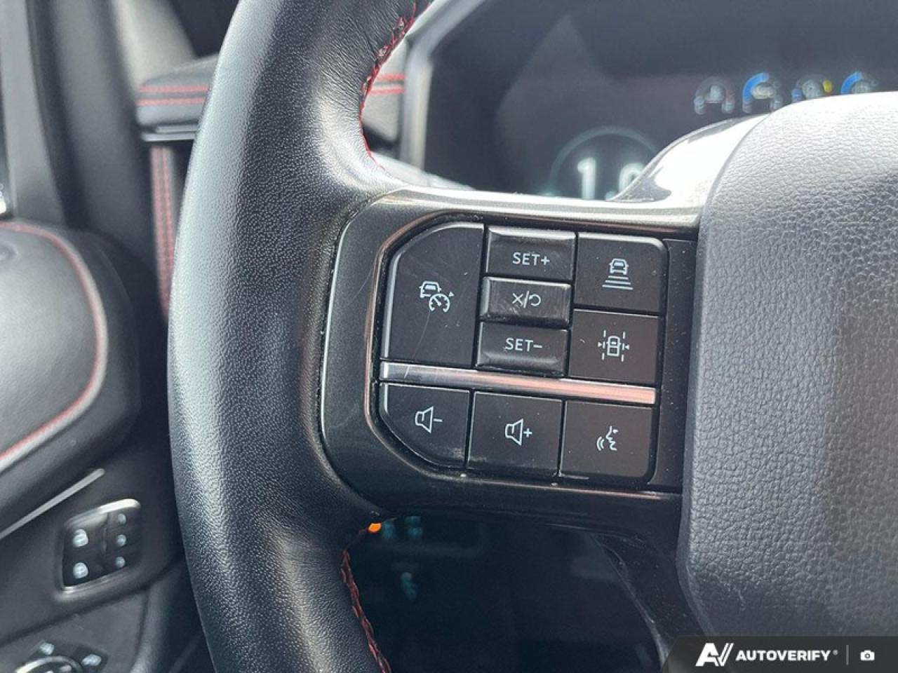 2022 Ford Expedition Limited Max  LIMITED MAX 4X4, LOADED Photo