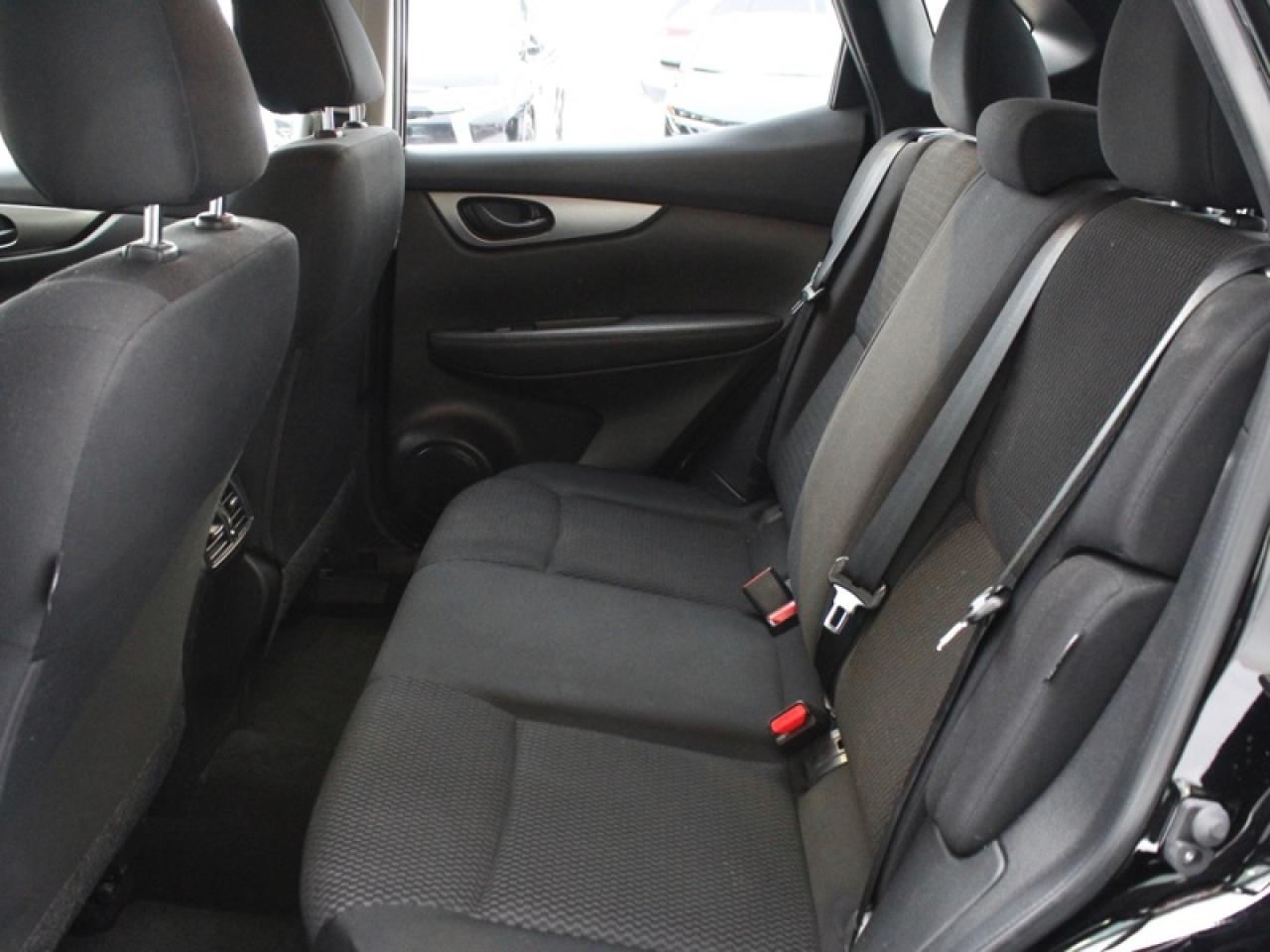 2023 Nissan Qashqai S AWD  - Heated Seats -  Apple CarPlay Photo