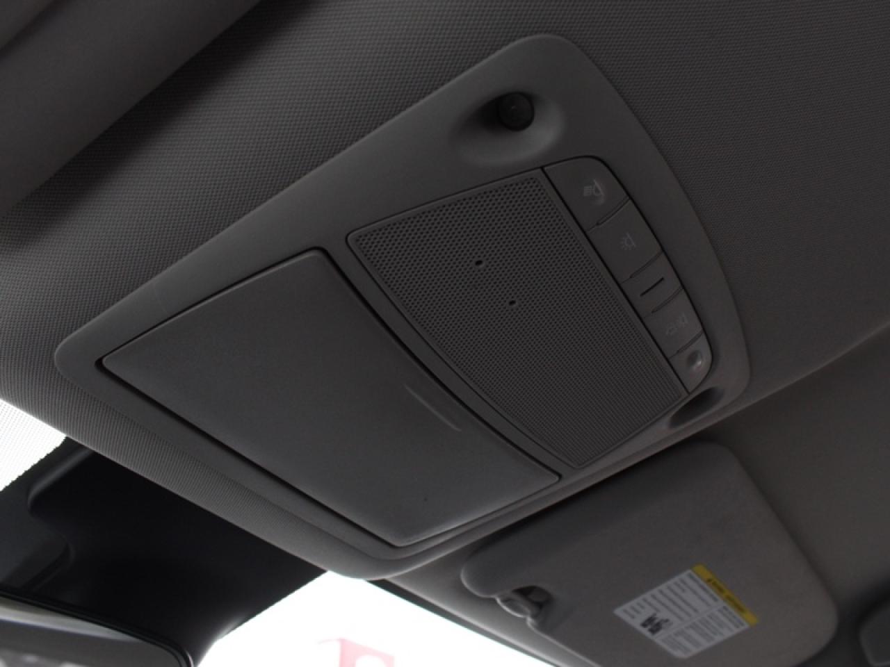 2023 Nissan Qashqai S AWD  - Heated Seats -  Apple CarPlay Photo