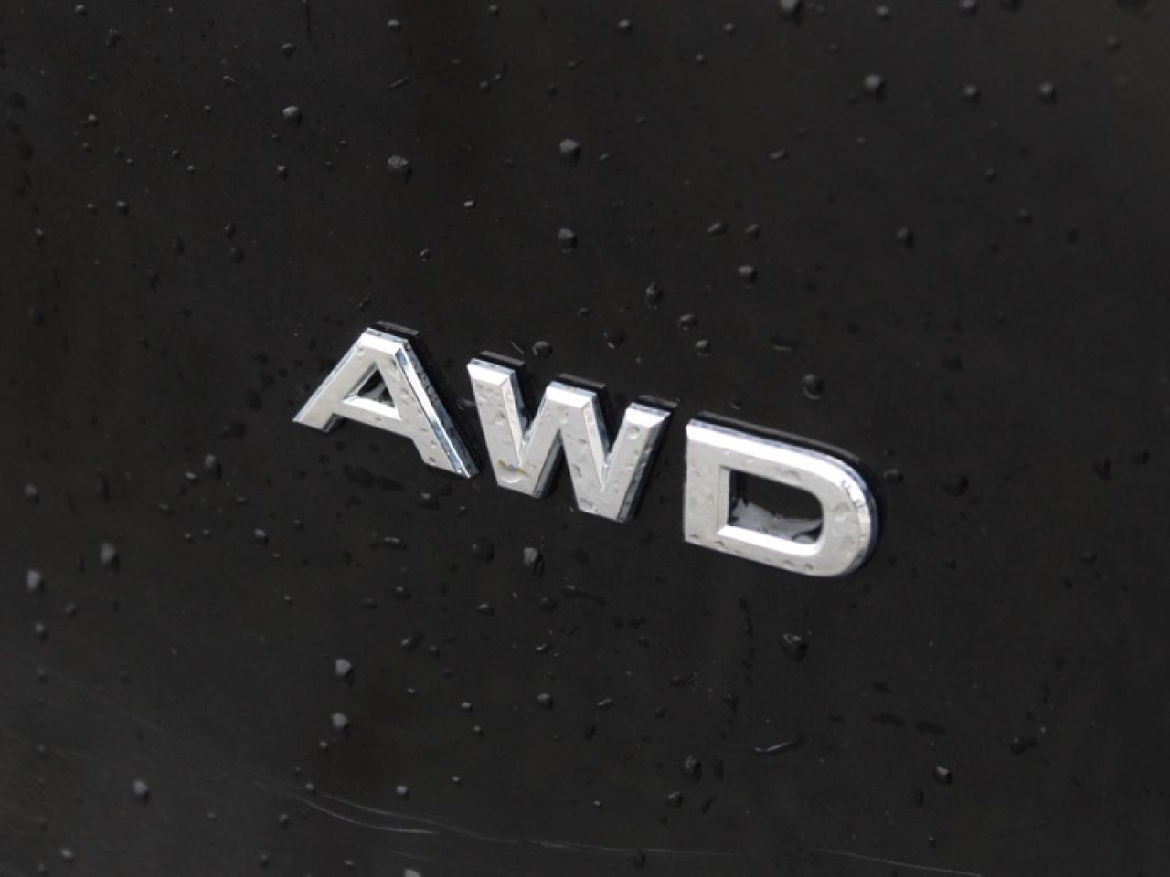 2023 Nissan Qashqai S AWD  - Heated Seats -  Apple CarPlay Photo