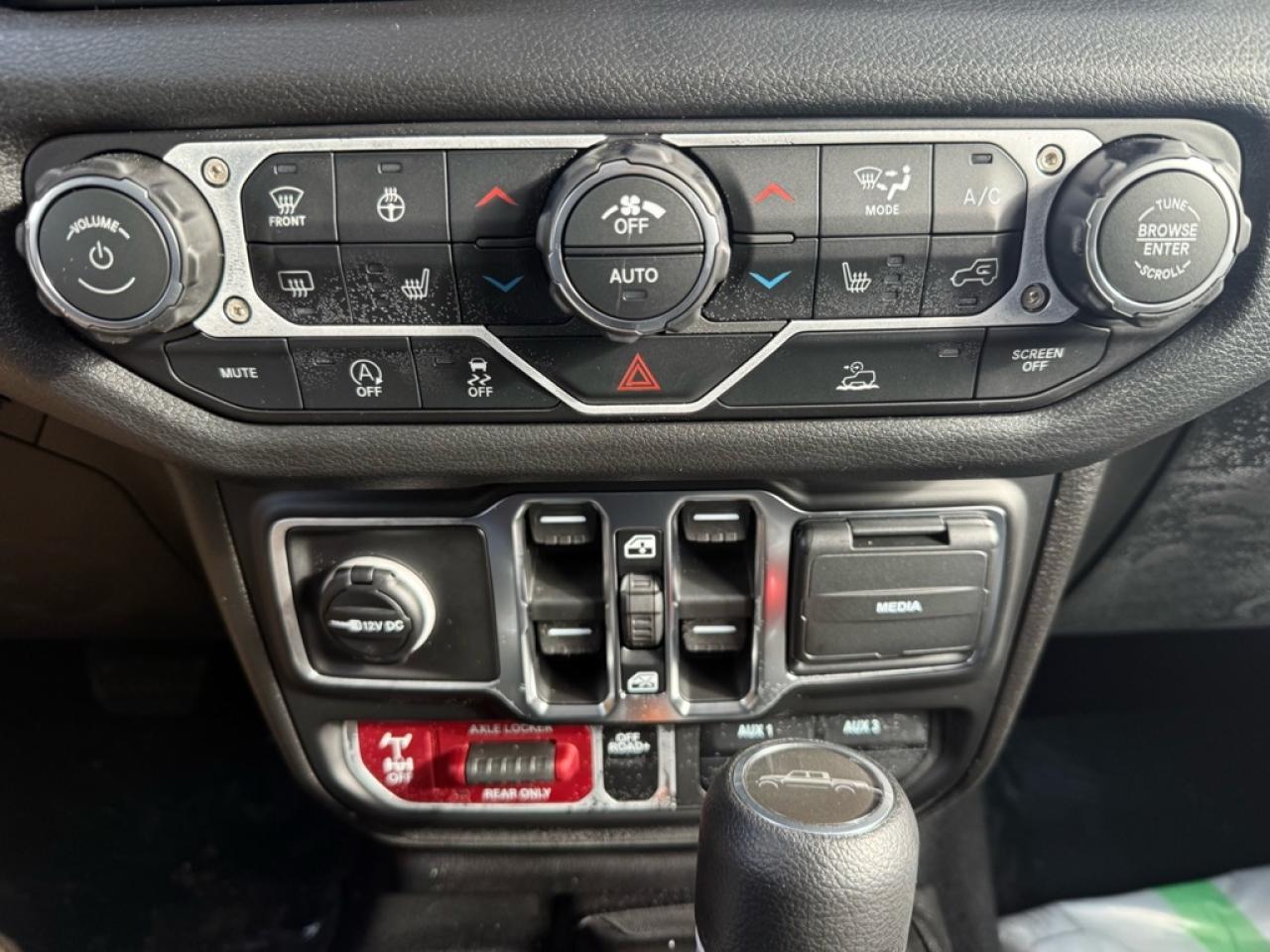 2026 Jeep Gladiator Willys  - Freedom Top - $180.20 /Wk Photo