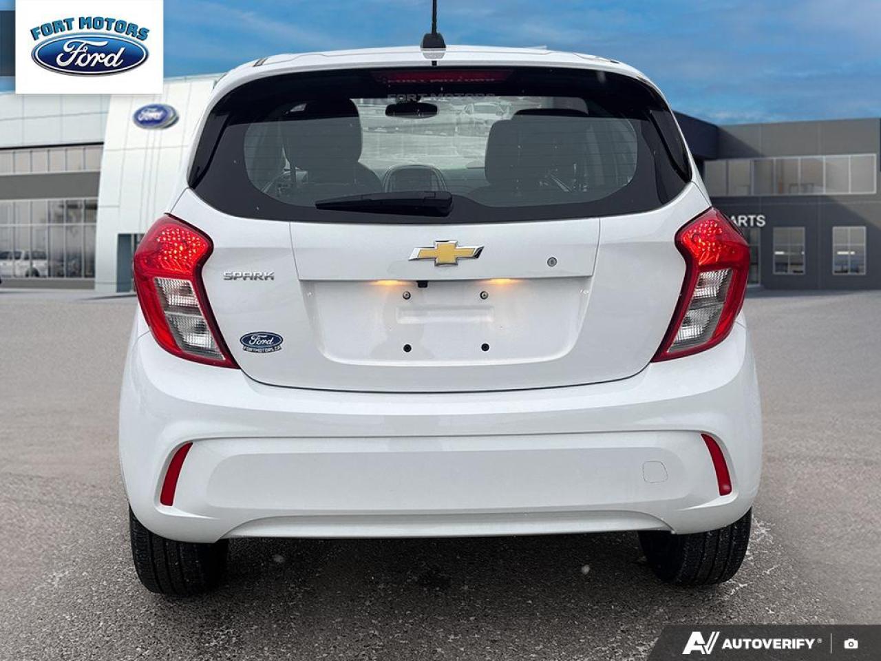 2022 Chevrolet Spark LS Photo4