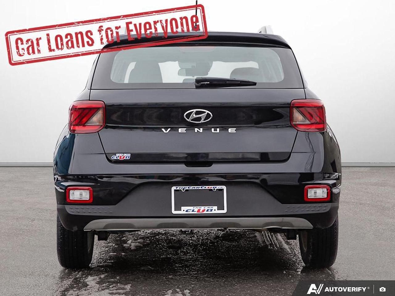 2023 Hyundai Venue PREFERRED Photo4