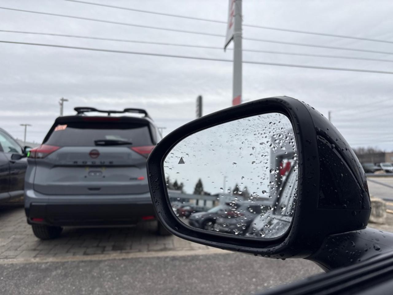 2025 Nissan Kicks SR  Rates avail as low as 2.99% (OAC) Photo