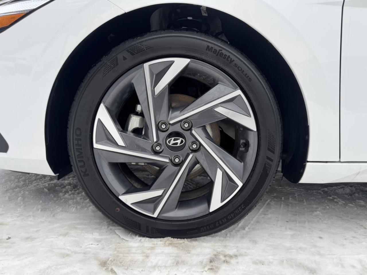 2025 Hyundai Elantra Preferred IVT w/Tech Pkg Photo