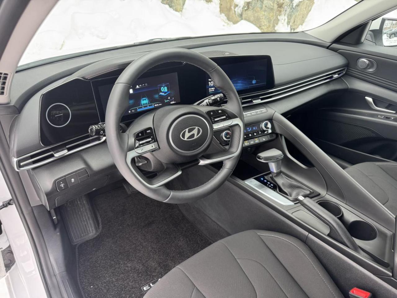 2025 Hyundai Elantra Preferred IVT w/Tech Pkg Photo