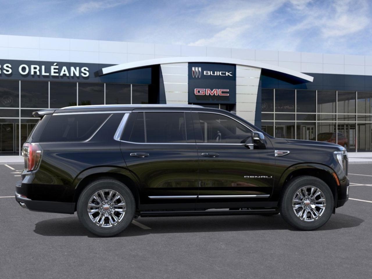 2026 GMC Yukon Denali Photo4
