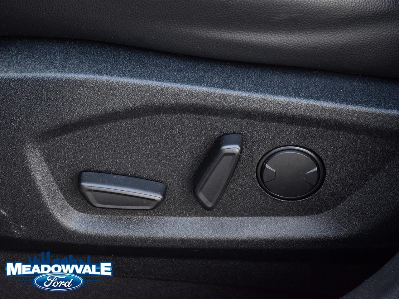 2020 Ford Edge ST Photo