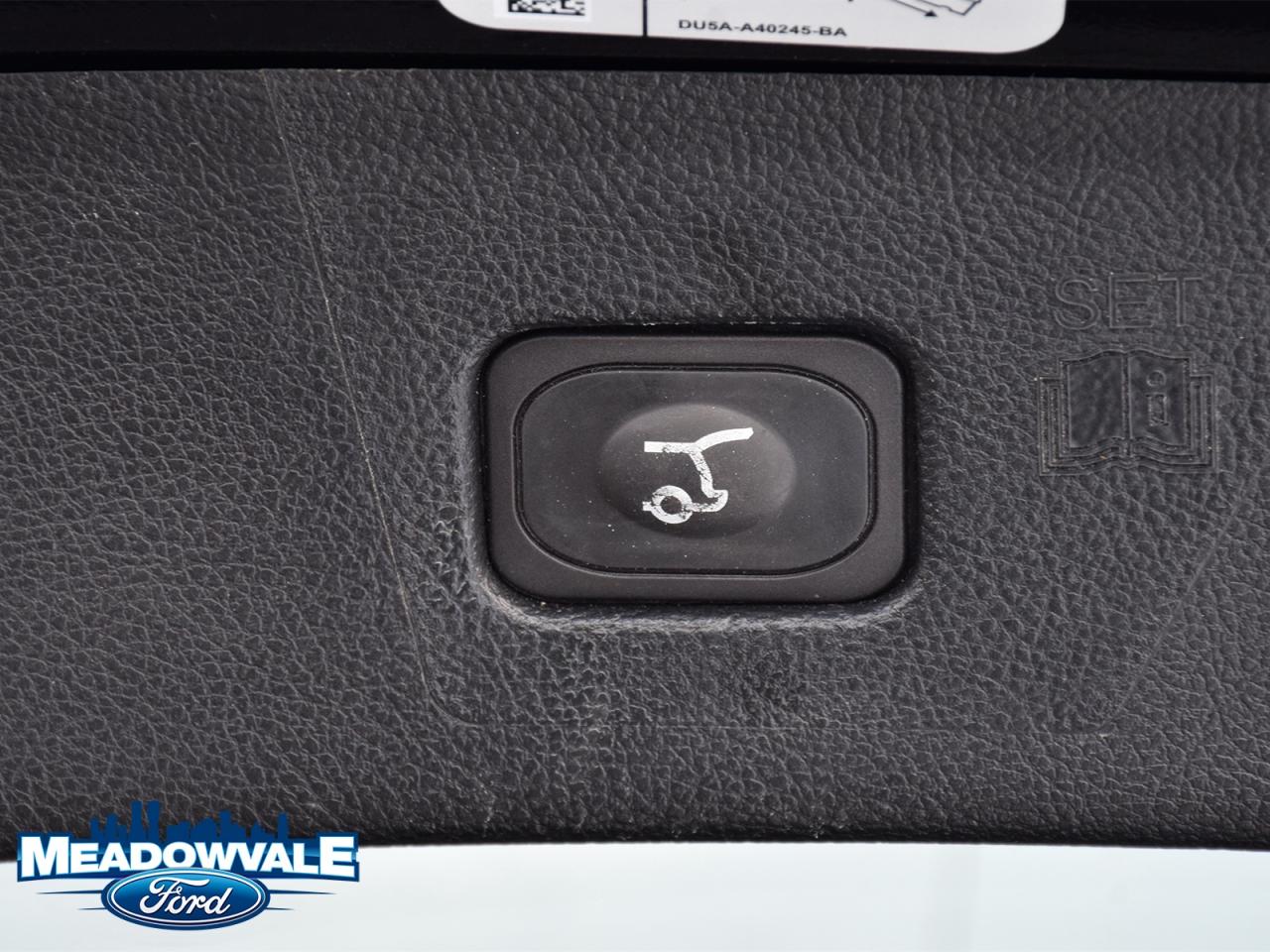 2020 Ford Edge ST Photo