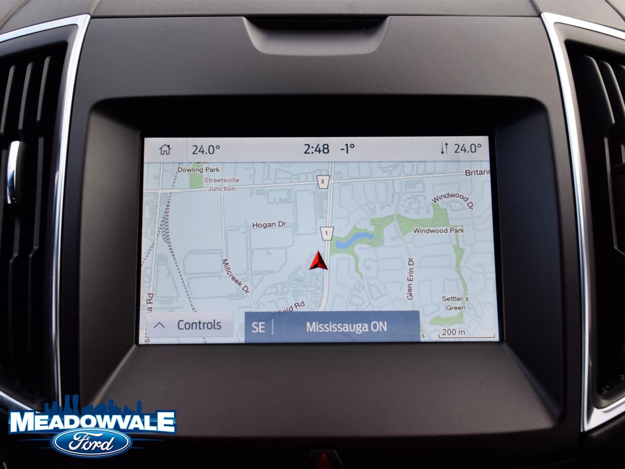 2020 Ford Edge ST Photo