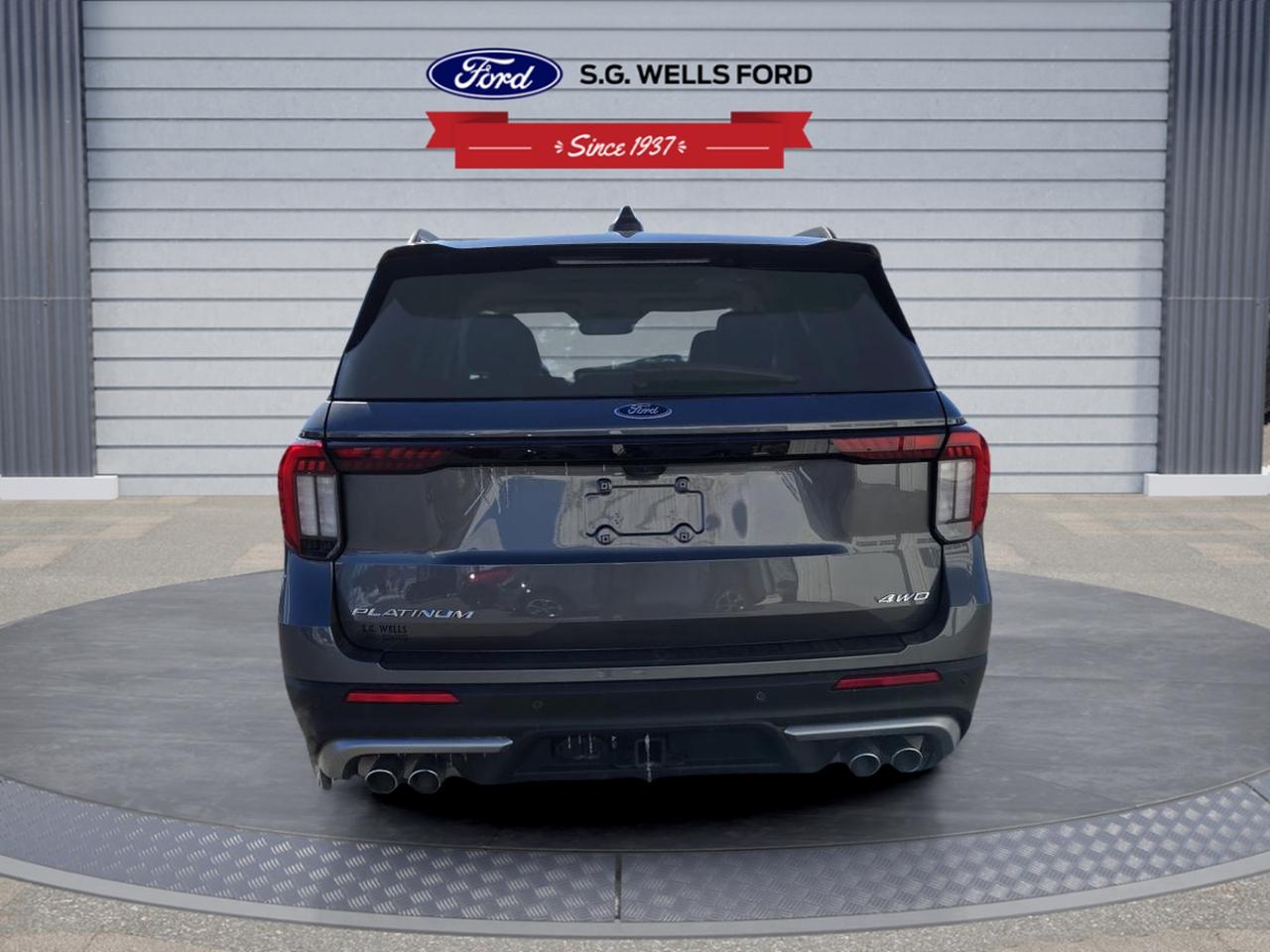 2025 Ford Explorer Platinum Photo3