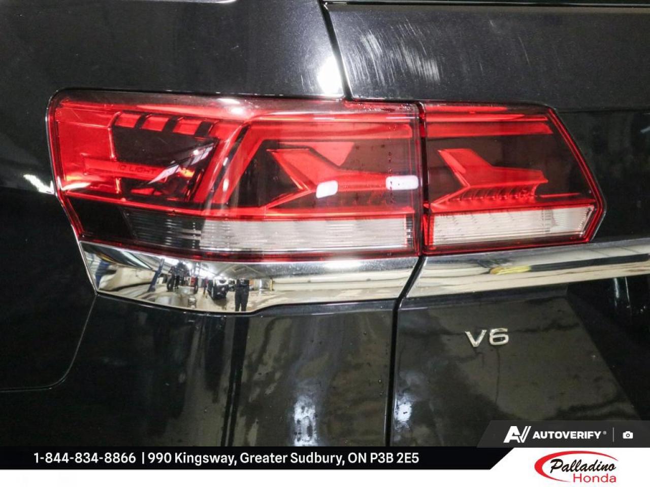 2021 Volkswagen Atlas EXECLINE Photo