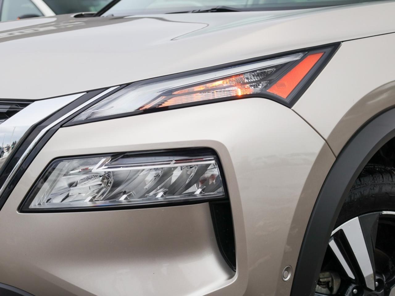 2023 Nissan Rogue SL  - Moonroof -  Leather Seats - $215 B/W Photo