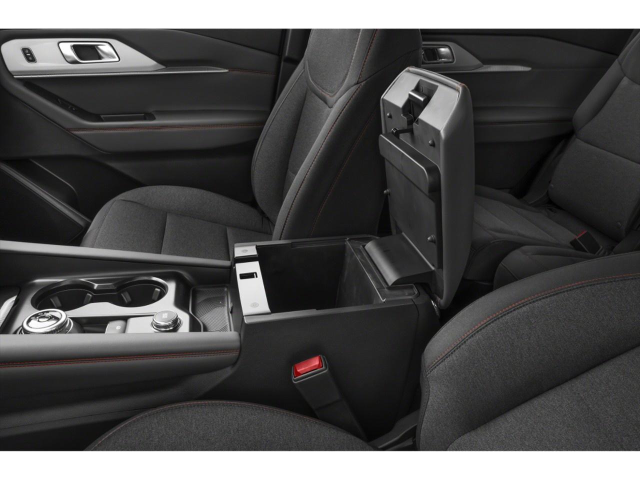 2026 Ford Explorer Active 4WD Photo