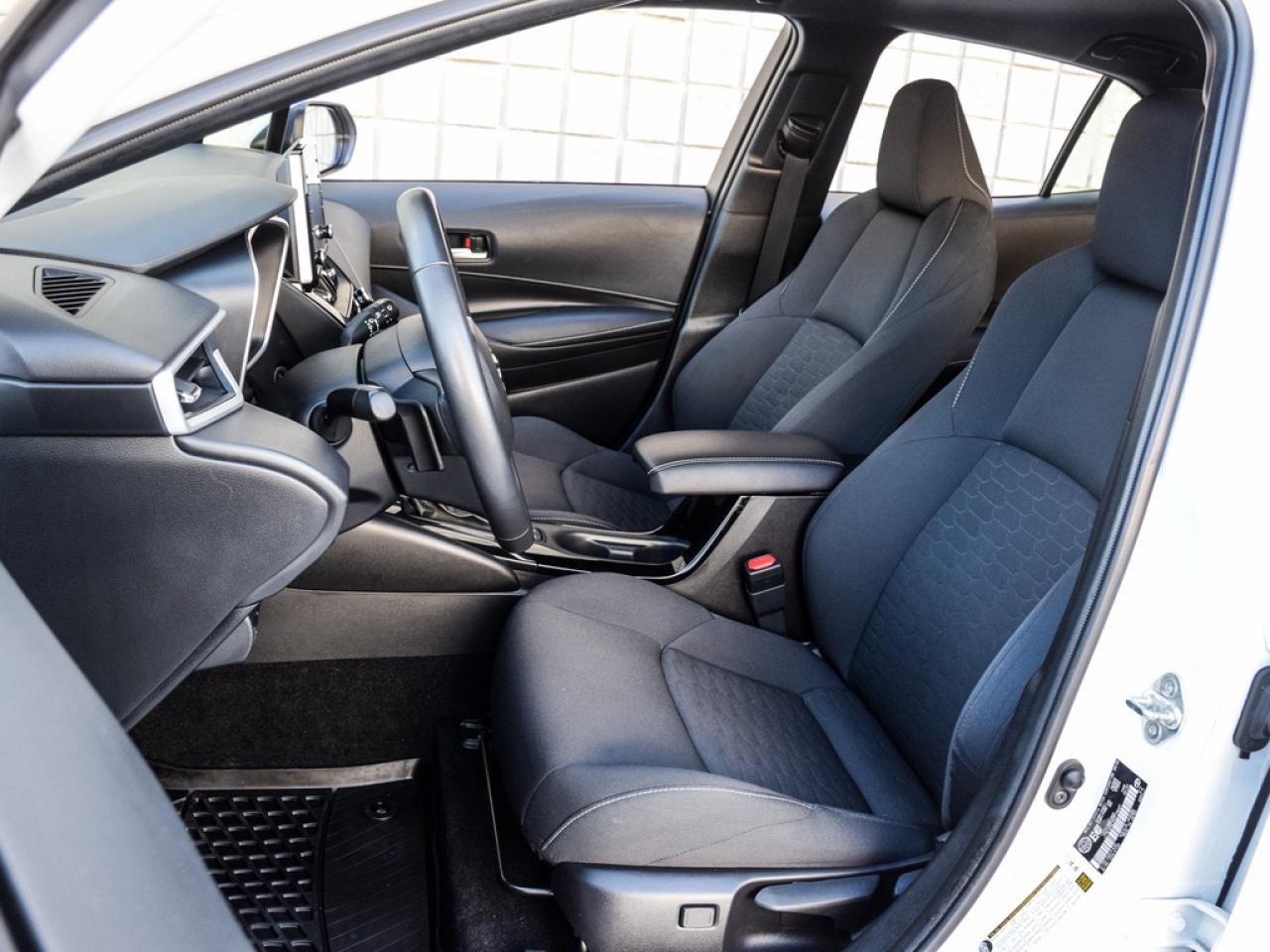 2022 Toyota Corolla Hatchback Photo