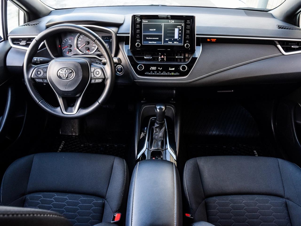 2022 Toyota Corolla Hatchback Photo