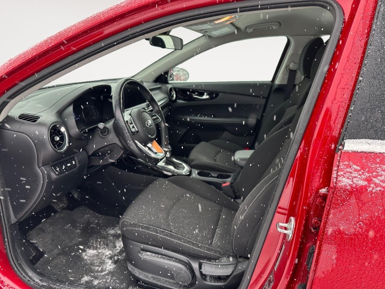 2020 Kia Forte EX IVT Photo