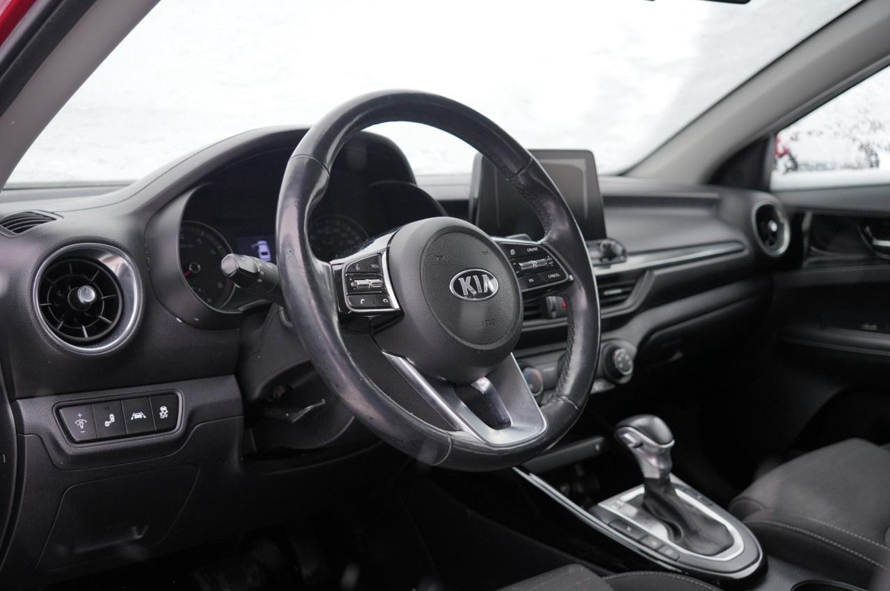 2020 Kia Forte EX IVT Photo