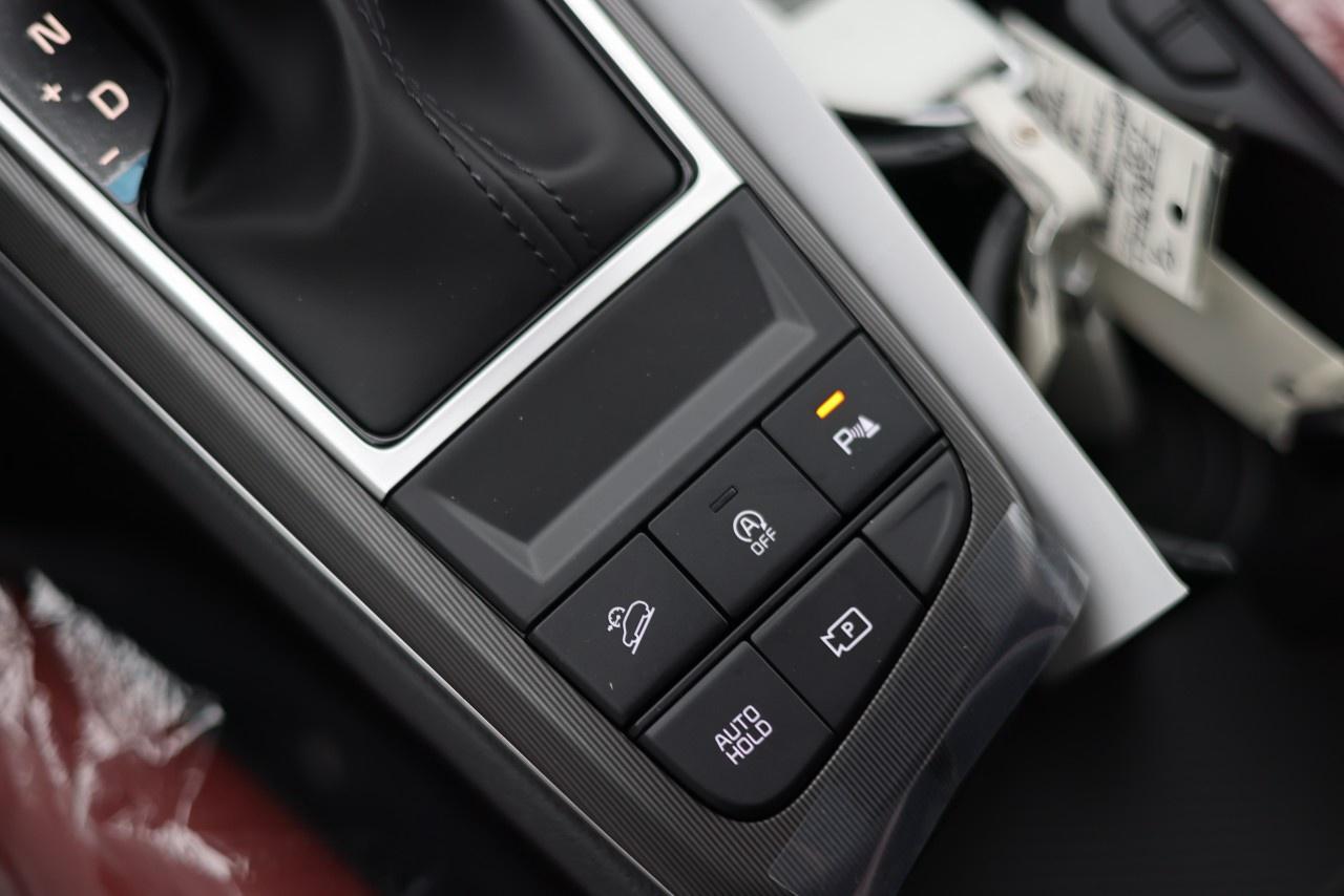 2026 Kia Sportage EX Premium AWD w/Red Interior Photo