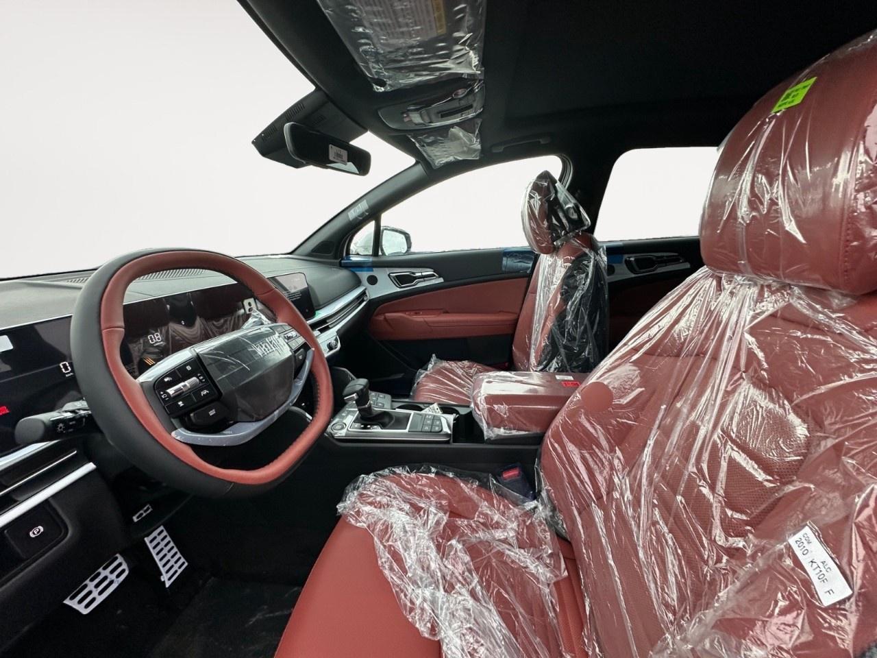 2026 Kia Sportage EX Premium AWD w/Red Interior Photo