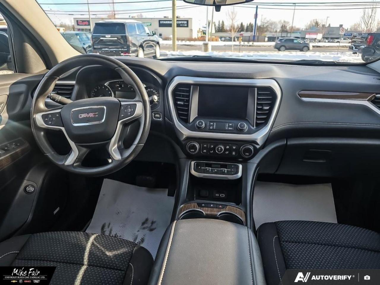 2023 GMC Acadia SLE 6 Passanger Seating, Cruise Control, Apple CarPlay, Android Auto Photo