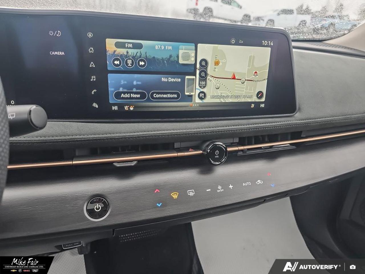 2025 Nissan Ariya EVOLVE+ ONE OWNER! 8 Way Power Drivers Seat, Heated Front Seats, Heated Steering Wheel Photo
