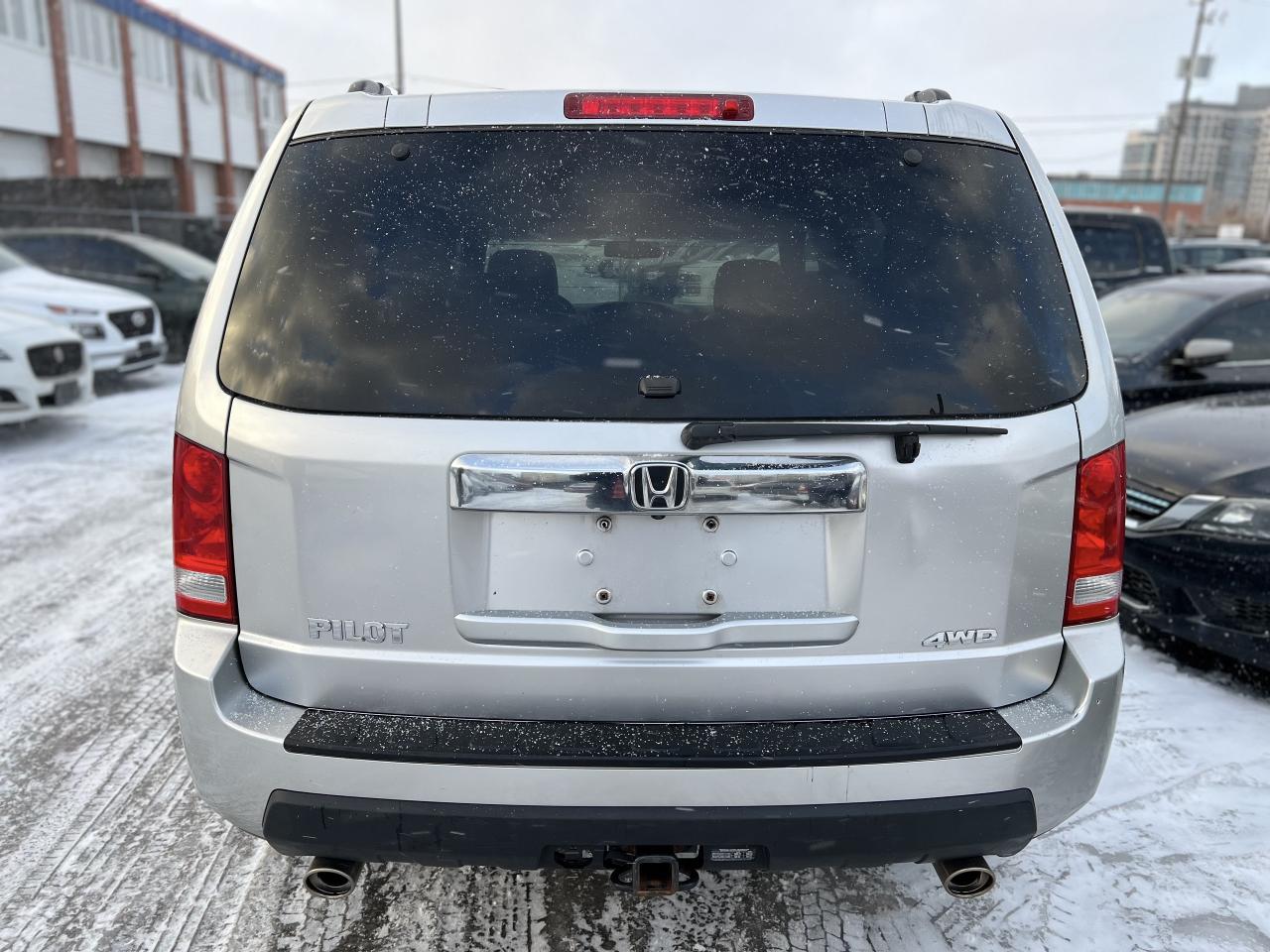 2010 Honda Pilot EX-L Photo3