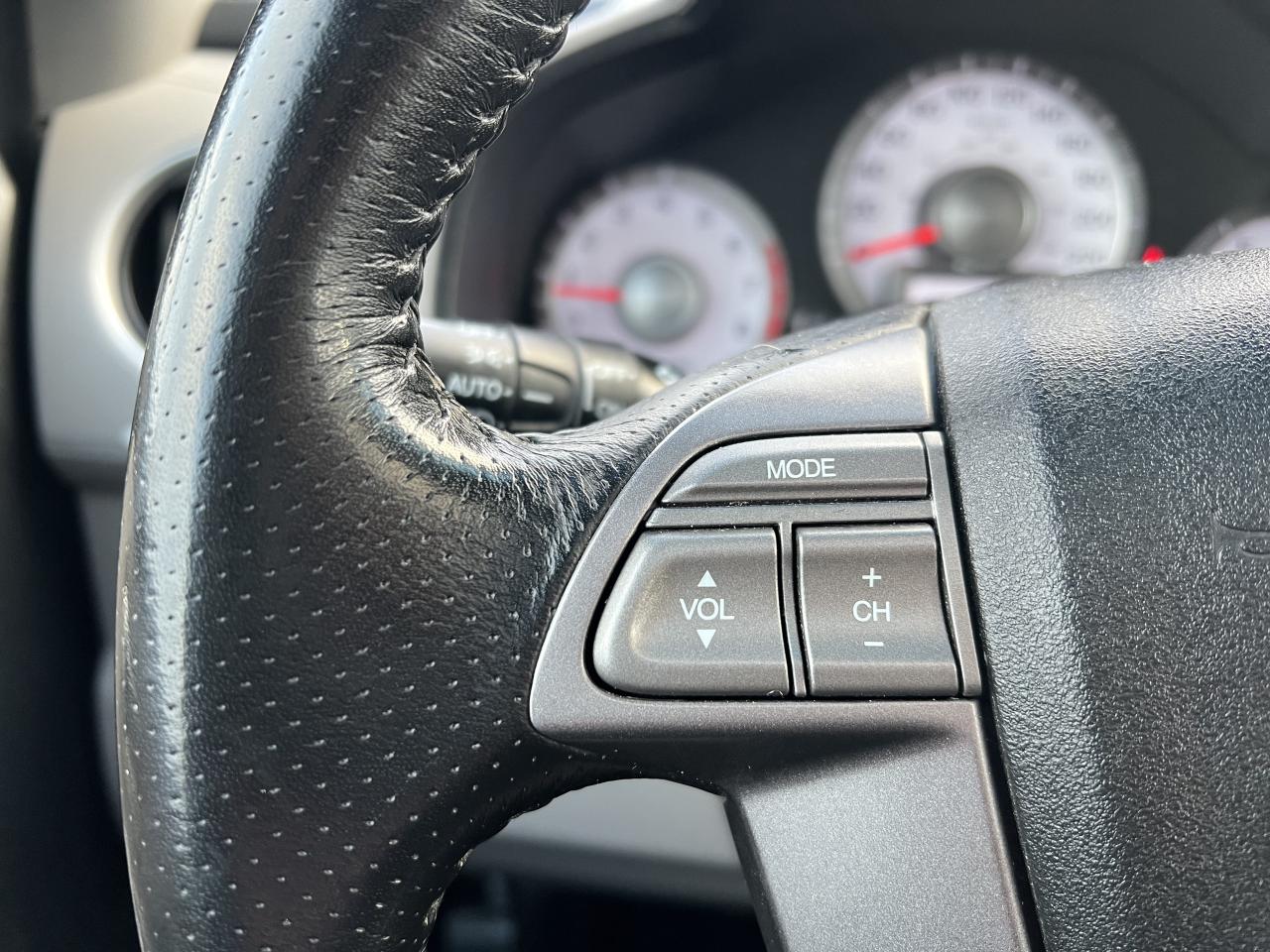 2010 Honda Pilot EX-L Photo