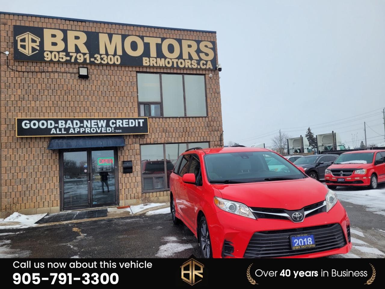 2018 Toyota Sienna LE | AWD Photo