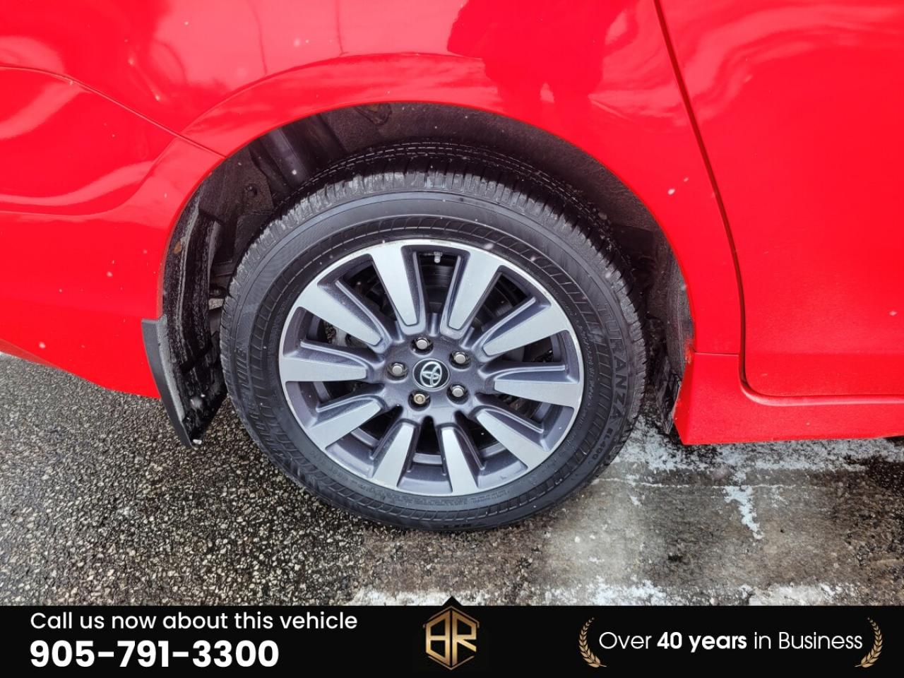 2018 Toyota Sienna LE | AWD | Power doors Photo