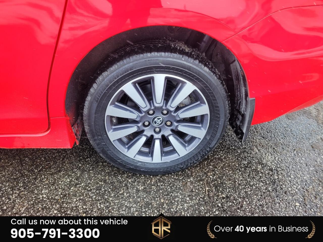 2018 Toyota Sienna LE | AWD Photo