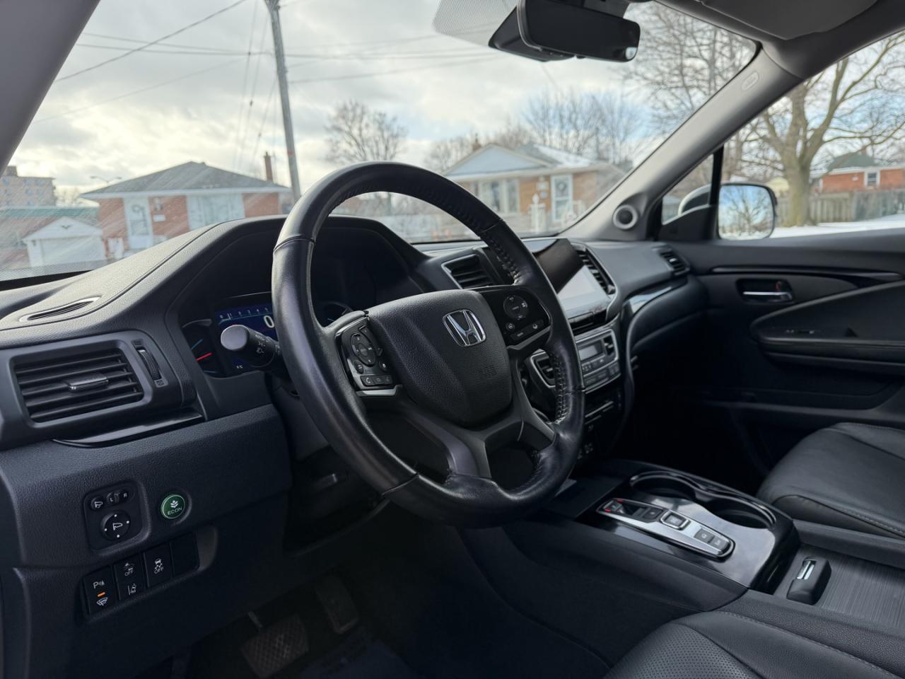 2020 Honda Pilot Touring 7-Passenger Photo