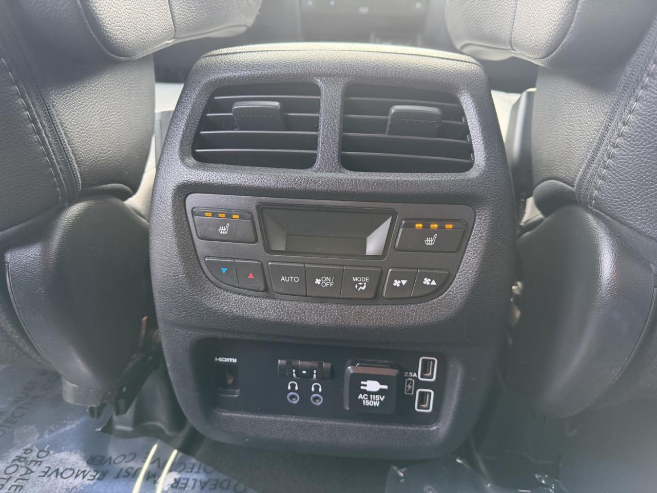 2020 Honda Pilot Touring 7-Passenger Photo