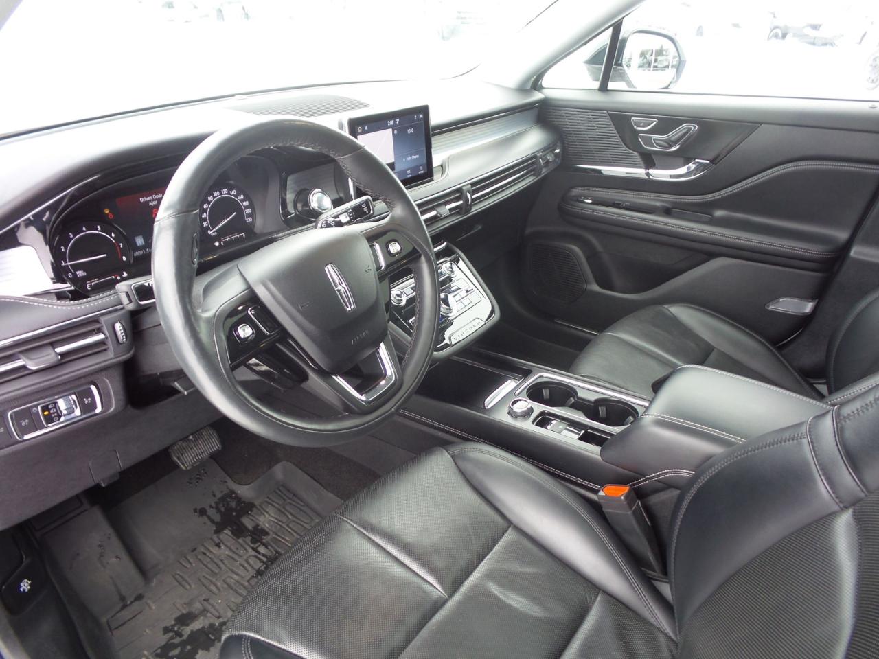 2021 Lincoln Corsair AWD, 19" RIMS, PREMIUM PACK, 360-CAMERA, LOW KM'S! Photo