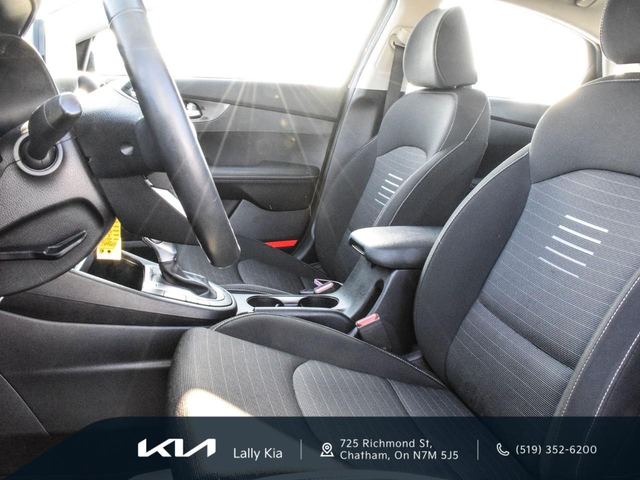 2019 Kia Forte LX New Arrival | Low KMs | Clean CarFax | Heated Seats Photo