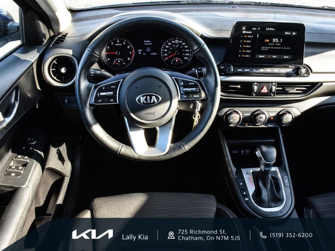 2019 Kia Forte LX New Arrival | Low KMs | Clean CarFax | Heated Seats Photo