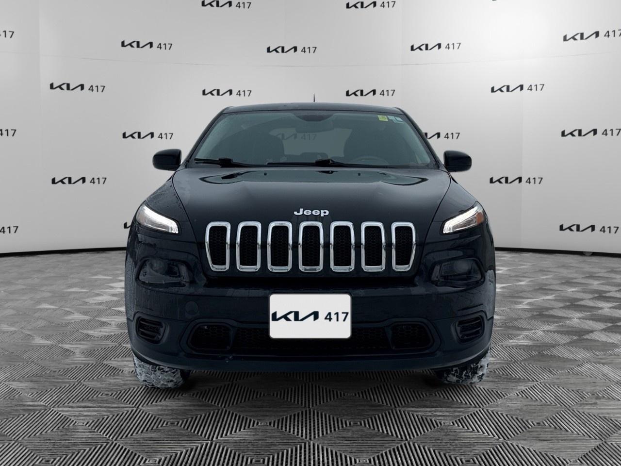 2014 Jeep Cherokee FWD 4DR SPORT Photo